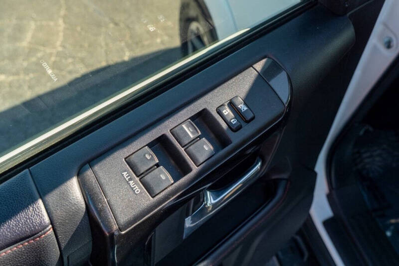 2023 Toyota 4Runner TRD Off-Road