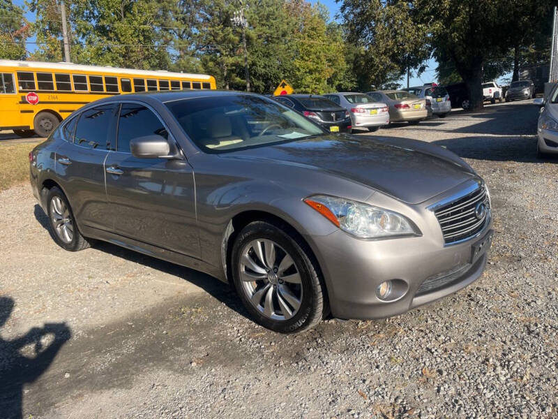 2013 INFINITI M 37's photo