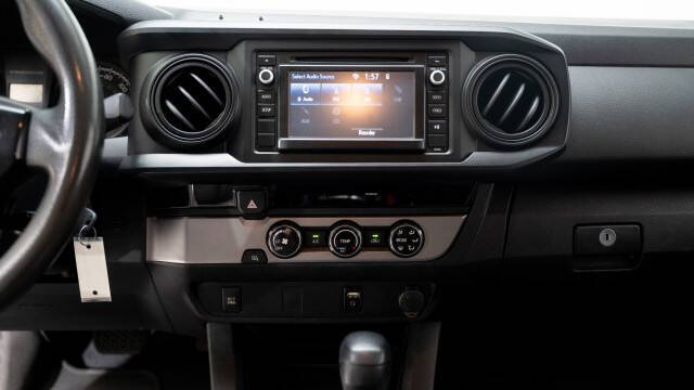 2017 Toyota Tacoma SR