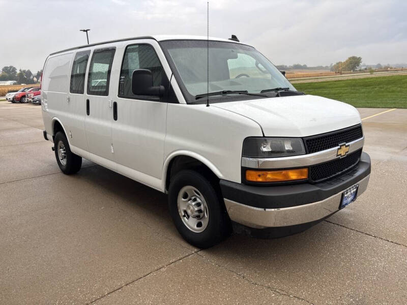 2021 Chevrolet Express 2500