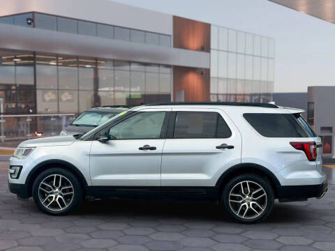 2017 Ford Explorer Sport
