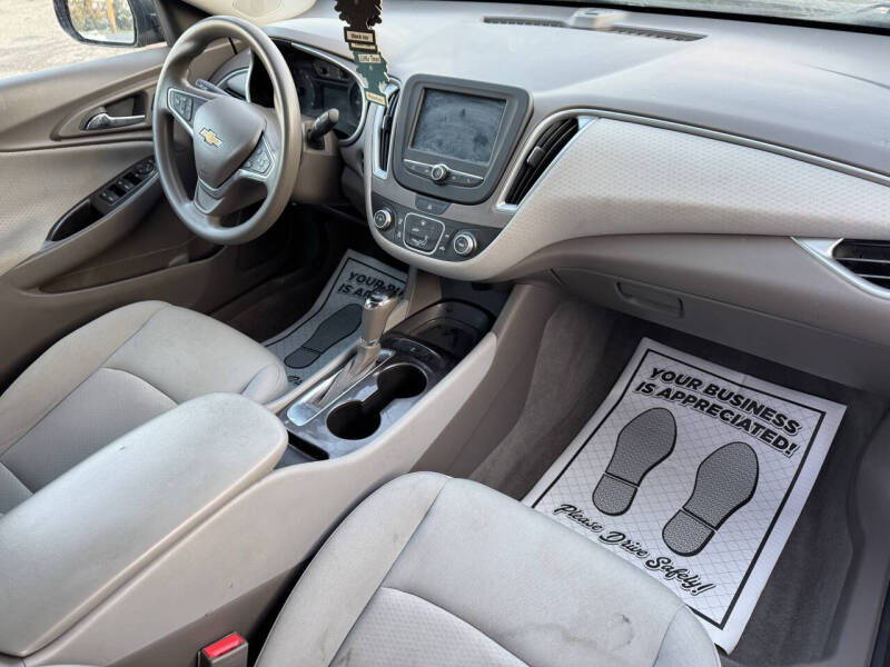 2017 Chevrolet Malibu LS