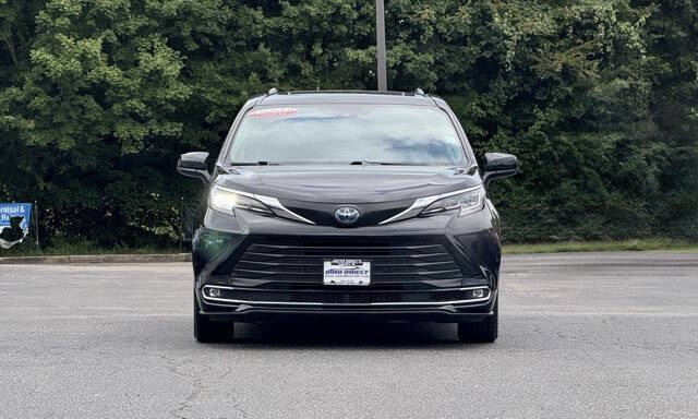 2023 Toyota Sienna
