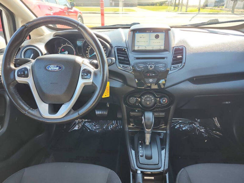 2016 Ford Fiesta SE