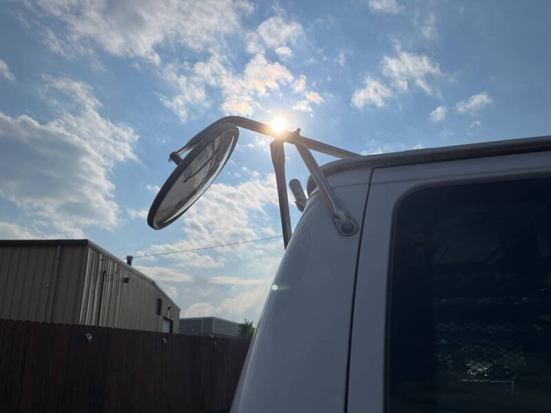 2010 Ford E-Series E-350 SD