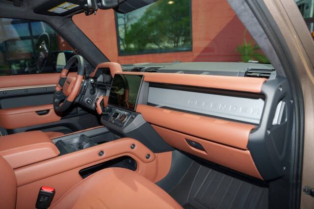 2026 Land Rover Defender