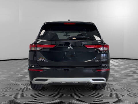 2023 Mitsubishi Outlander SE Special Edition