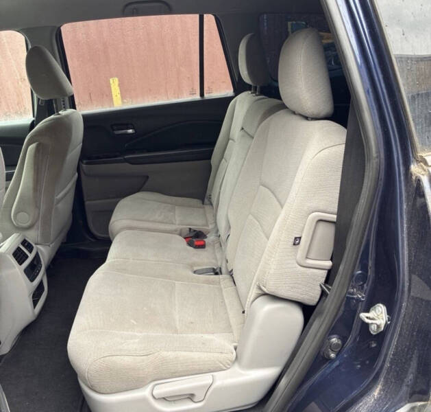2017 Honda Pilot EX