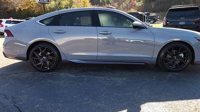 2024 Honda Accord Hybrid Touring