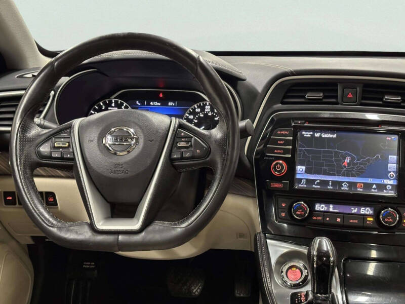 2016 Nissan Maxima Platinum