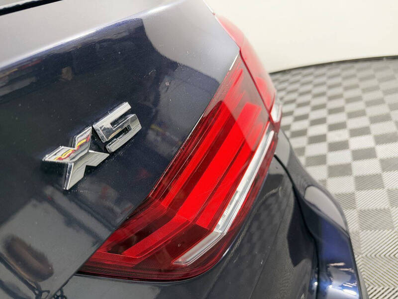 2015 BMW X5 xDrive50i