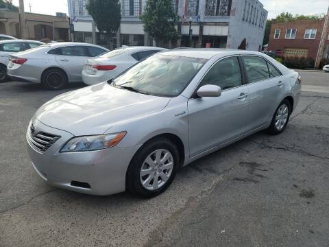 2007 Toyota Camry Hybrid for sale at East Main Rides in Marion VA