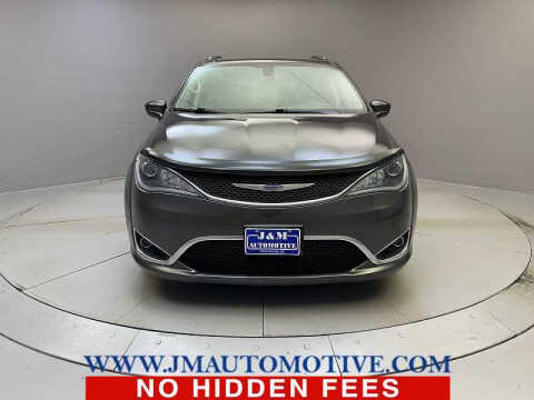 2020 Chrysler Pacifica Touring L