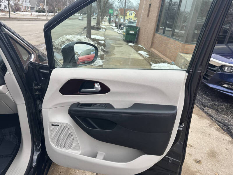 2018 Chrysler Pacifica Limited