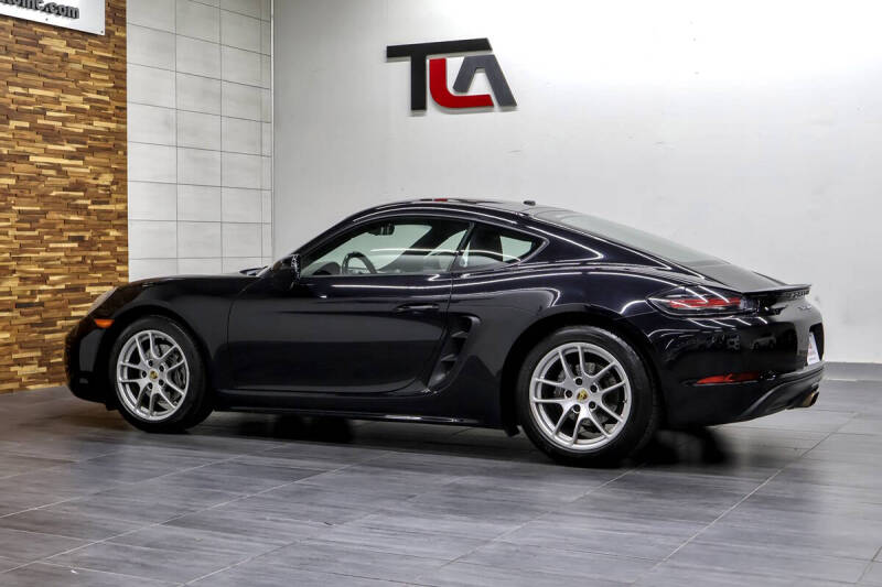 2017 Porsche 718 Cayman