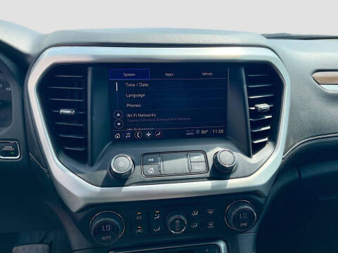 2023 GMC Acadia SLE