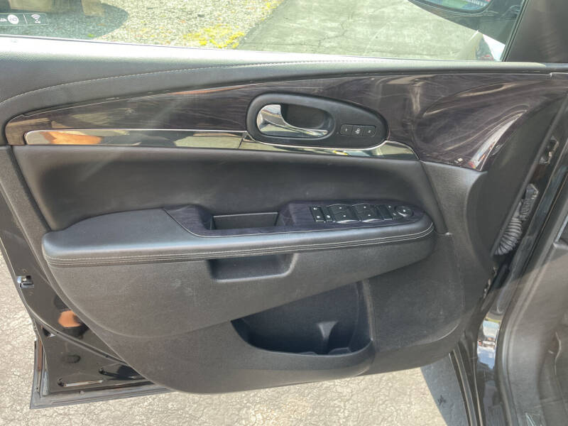 2017 Buick Enclave Leather