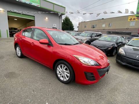 2013 Mazda MAZDA3 for sale at ALHAMADANI AUTO SALES in Tacoma WA
