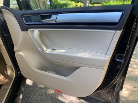 2015 Volkswagen Touareg TDI Lux