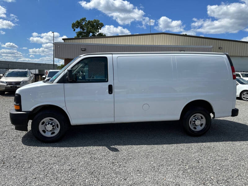 2017 Chevrolet Express 2500
