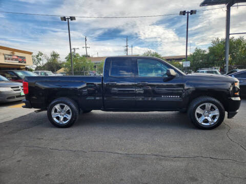 2017 Chevrolet Silverado 1500 Custom