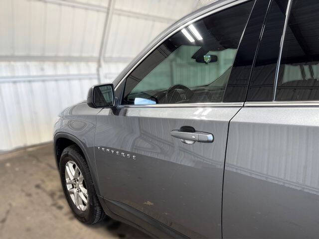 2021 Chevrolet Traverse LS