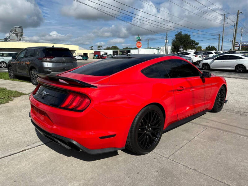 2018 Ford Mustang EcoBoost Premium photo 4