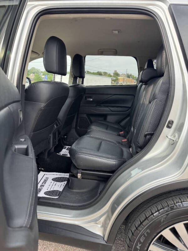 2020 Mitsubishi Outlander SEL