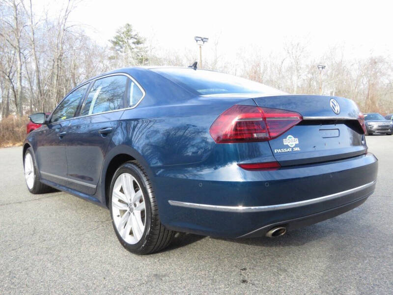 2018 Volkswagen Passat 2.0T SEL Premium