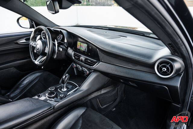 2019 Alfa Romeo Giulia Quadrifoglio