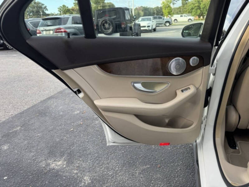 2015 Mercedes-Benz C-Class C 300 4MATIC