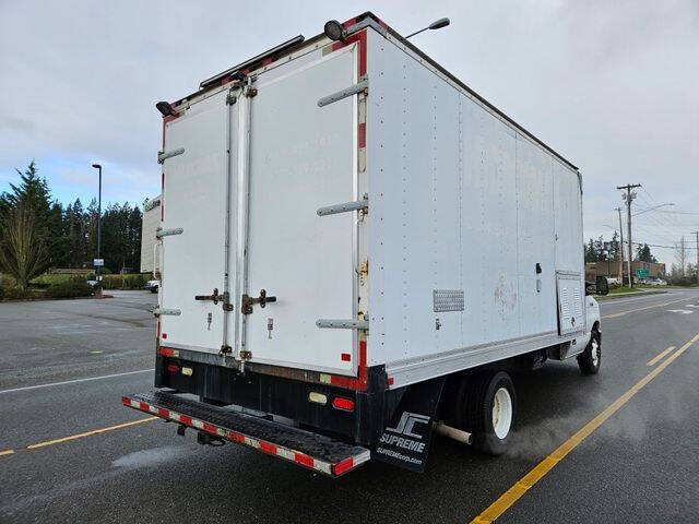 2011 Ford E-150