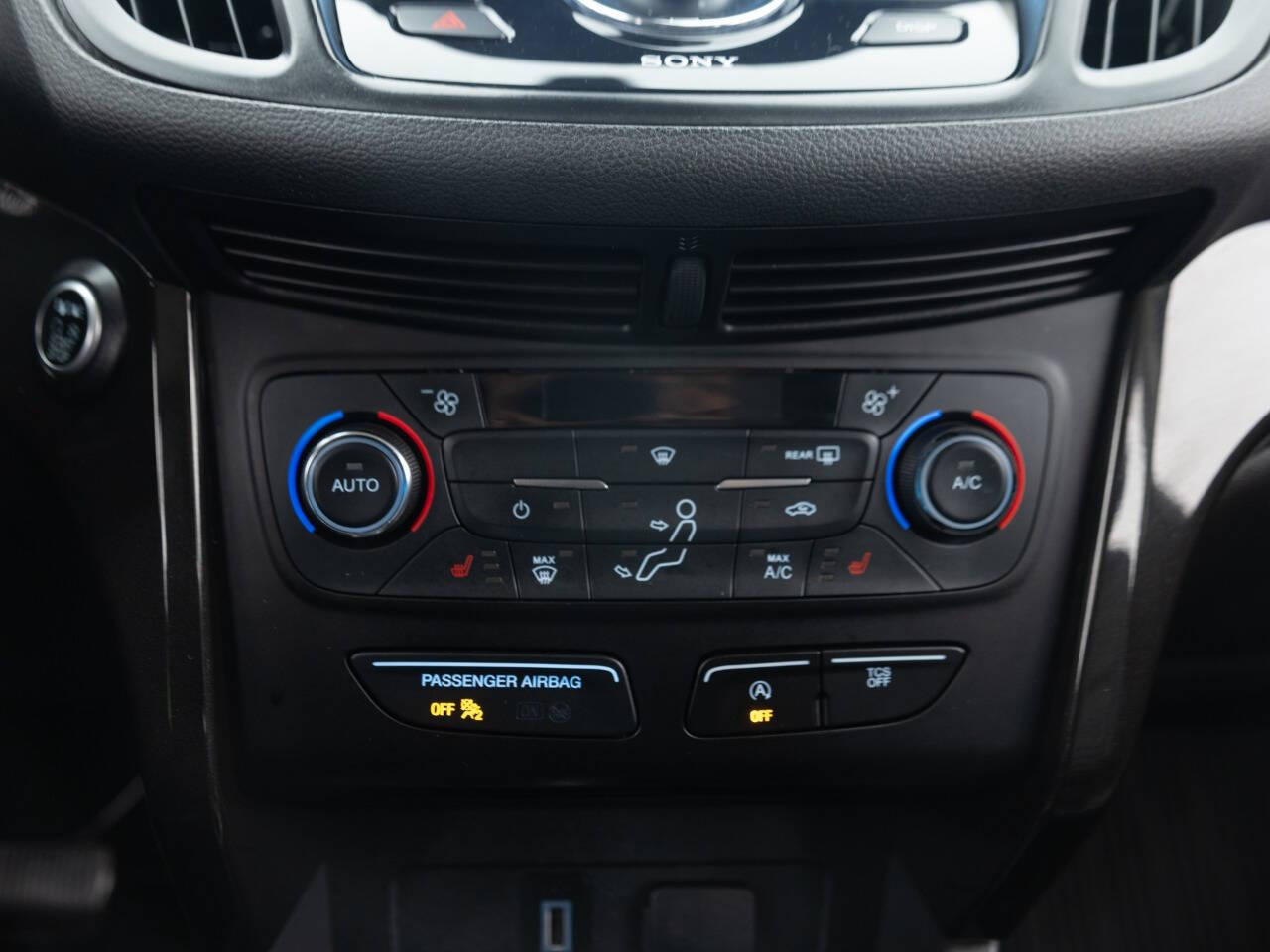 Used Car 2017 Ford Escape  Titanium 4dr Suv For Sale Under $10,000 In Coal City, Illinois