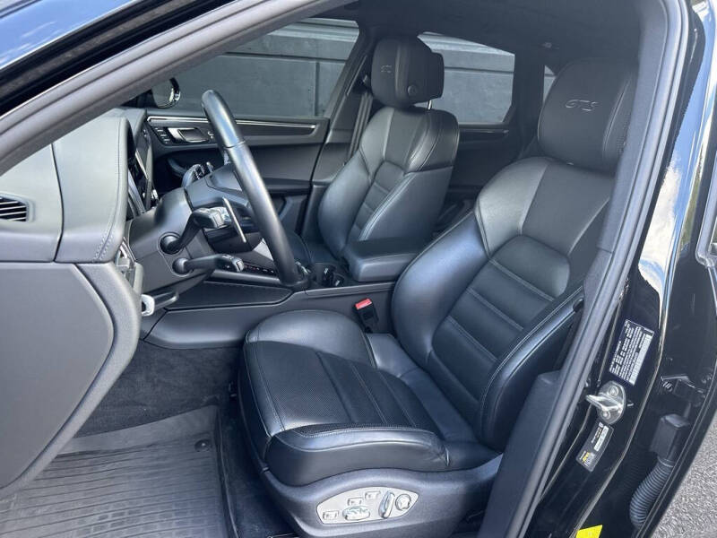 2024 Porsche Macan GTS