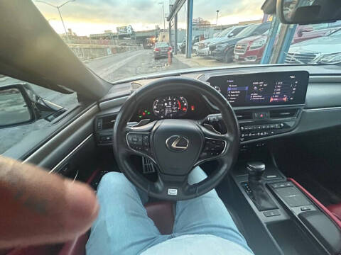 2022 Lexus ES 350 F SPORT