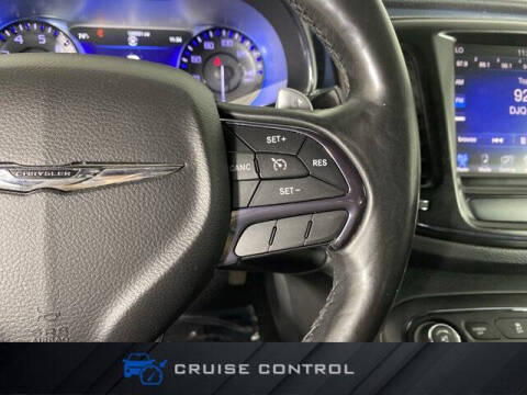 2016 Chrysler 200 S