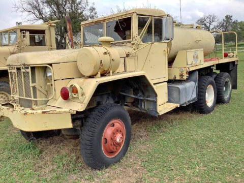 1980 AM General M810