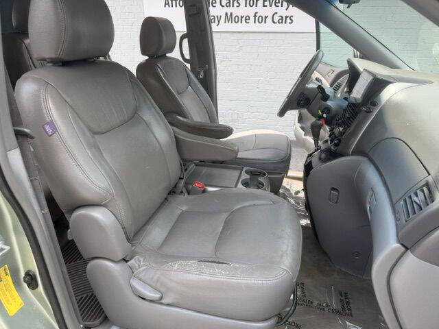 2008 Toyota Sienna