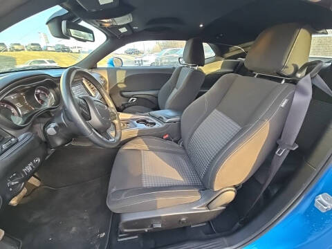 2023 Dodge Challenger SXT