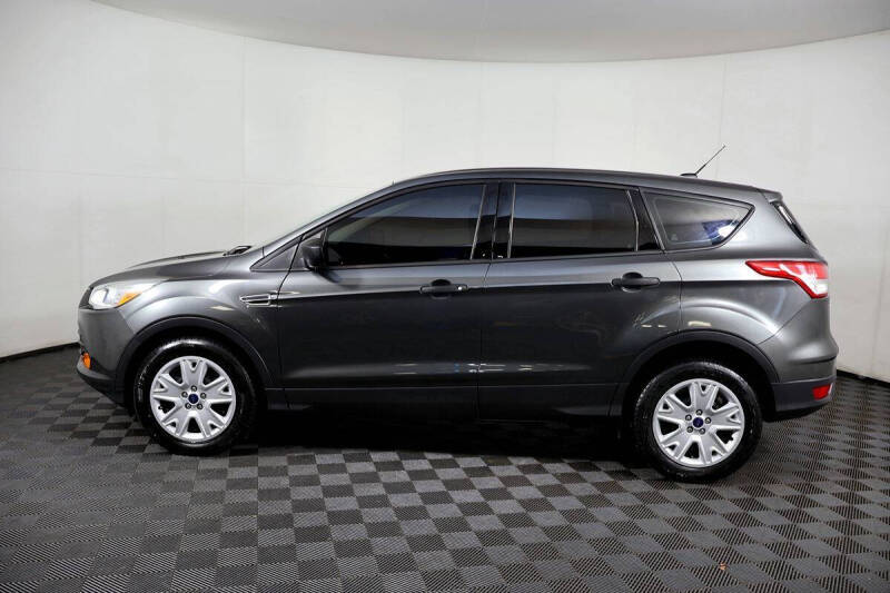 2016 Ford Escape S