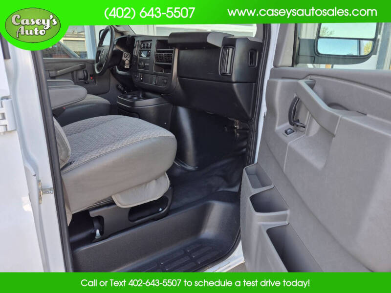 2017 GMC Savana 2500