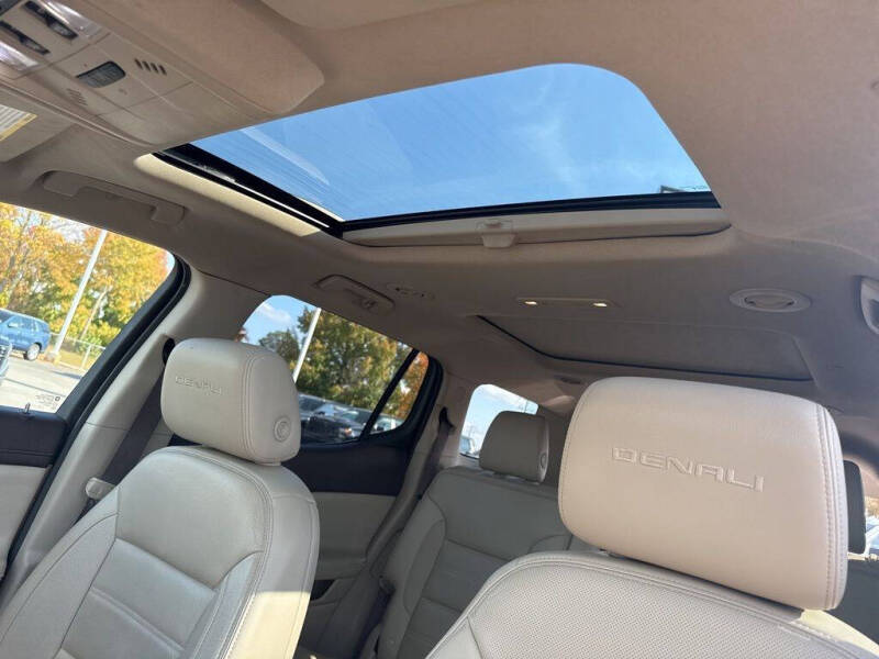 2019 GMC Acadia Denali