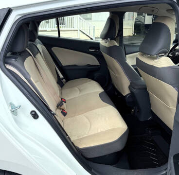 2016 Toyota Prius Four