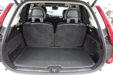 2019 Volvo XC90 T5 Momentum