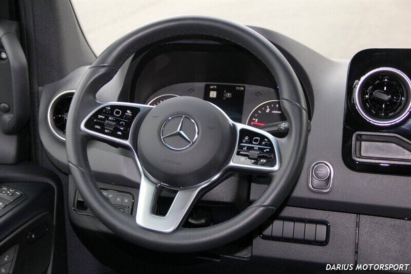 2024 Mercedes-Benz Sprinter 2500