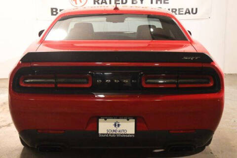 2016 Dodge Challenger SRT Hellcat