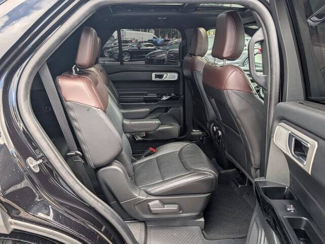 2023 Ford Explorer Platinum