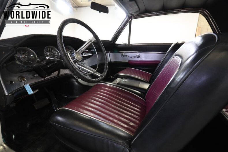 1962 Ford Thunderbird