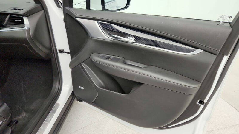 2022 Cadillac XT6 Premium Luxury