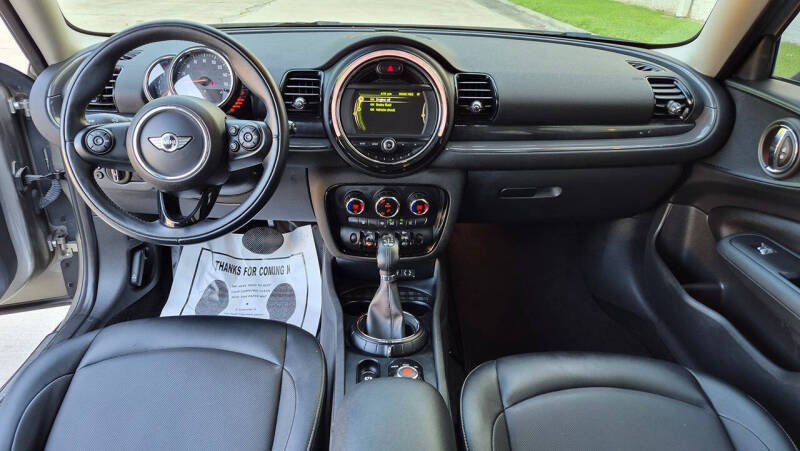 2017 MINI Clubman Cooper